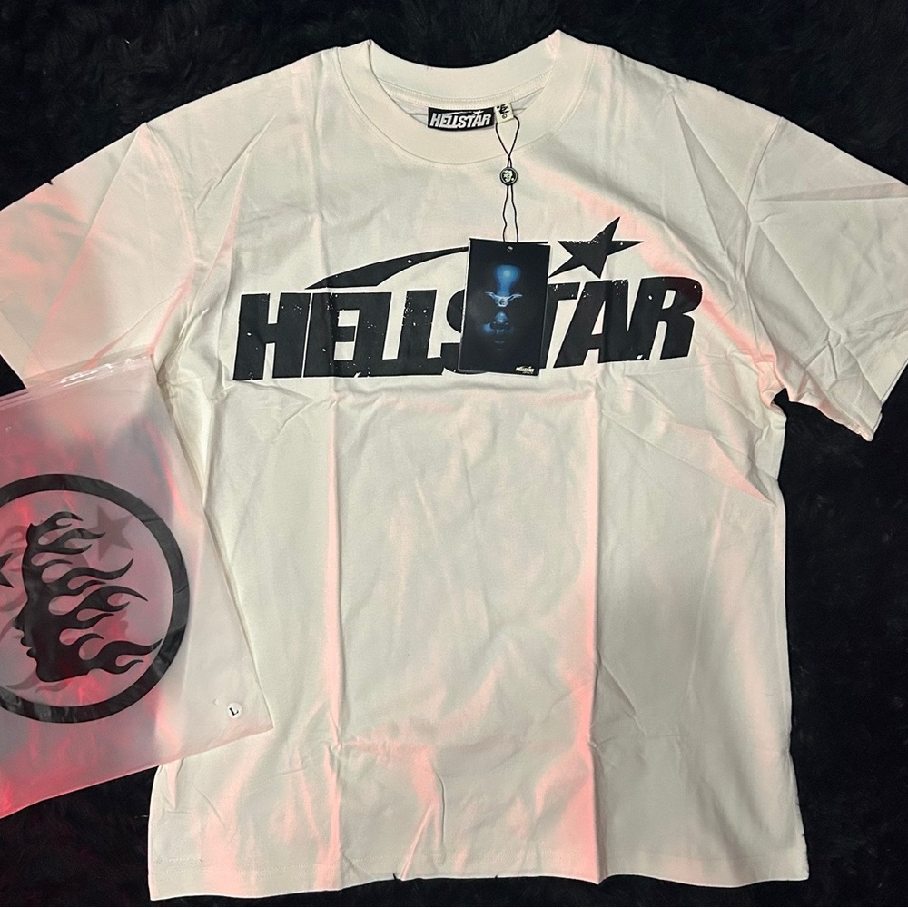 Hellstar Graphic White and Black Tshirt